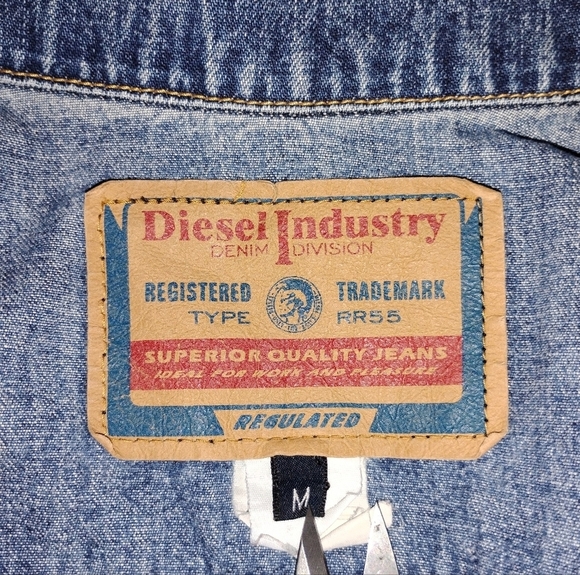DIESEL INDUSTRIES DENIM JACKET - Picture 3 of 8